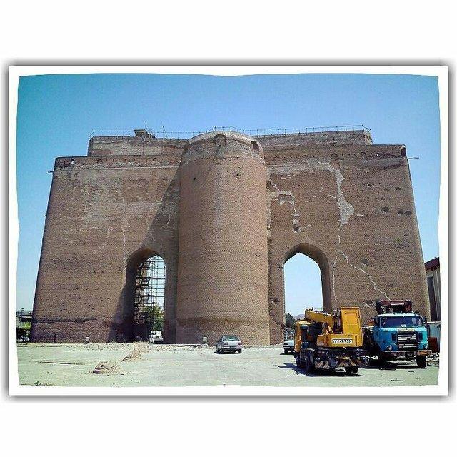 واکنش میراث فرهنگی به ساخت وساز در حریم ارک واکنش میراث فرهنگی به ساخت وساز در حریم ارک