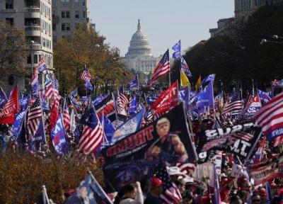 راهپیمایی همزمان موافقان و مخالفان ترامپ در واشنگتن دی. سی