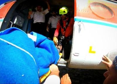 امدادرسانی هوایی به کوهنورد 45 ساله در قله دماوند